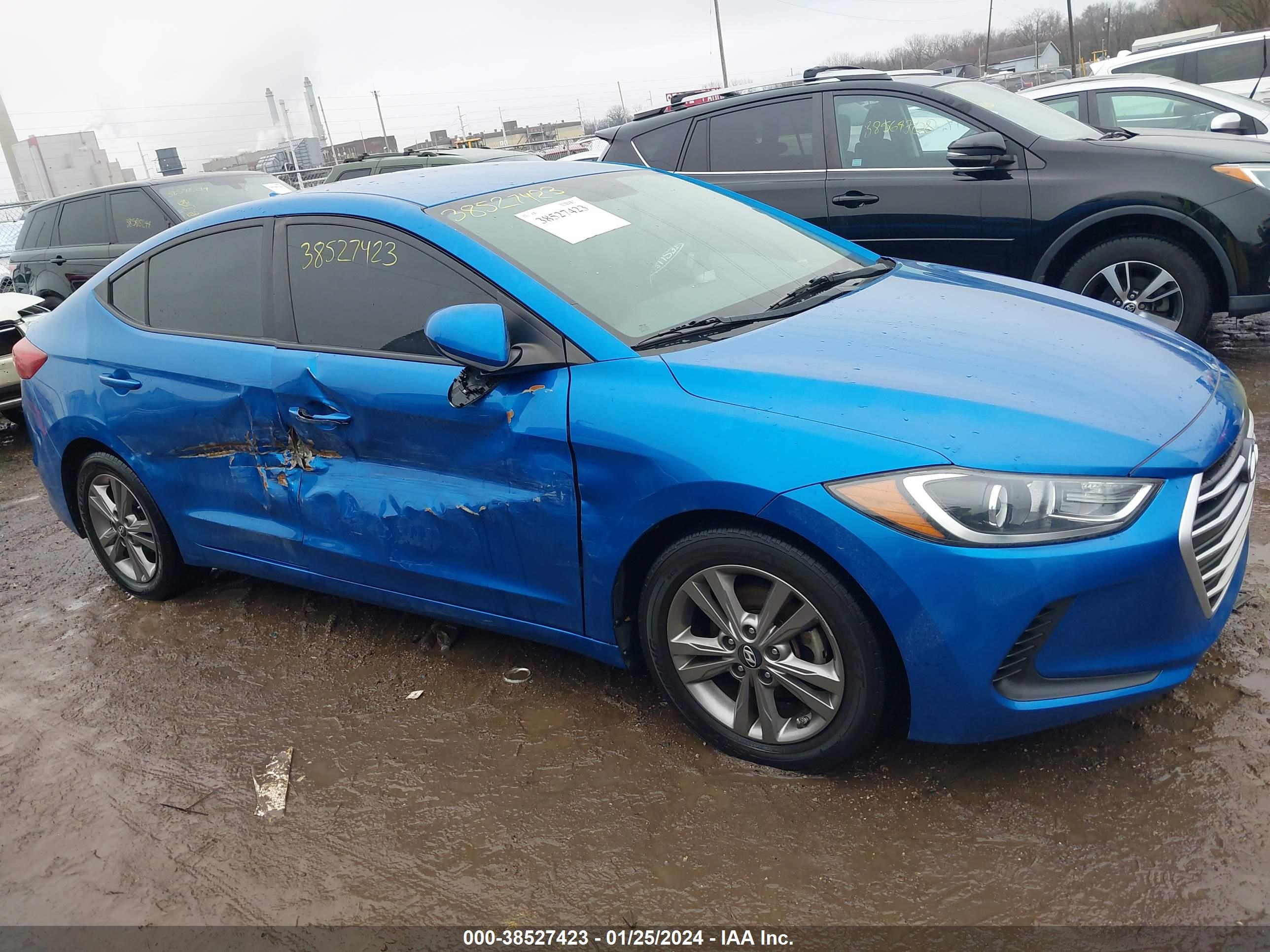 Photo 12 VIN: 5NPD84LF3HH066493 - HYUNDAI ELANTRA 