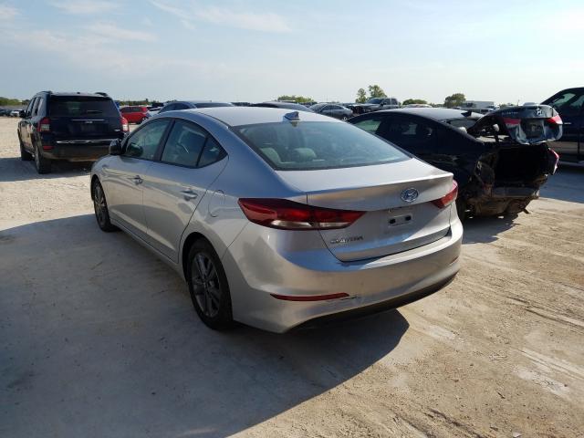 Photo 2 VIN: 5NPD84LF3HH071922 - HYUNDAI ELANTRA SE 