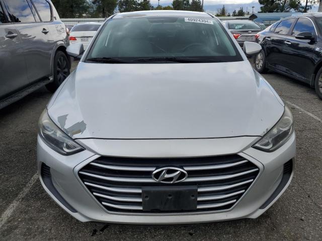 Photo 4 VIN: 5NPD84LF3HH072245 - HYUNDAI ELANTRA 