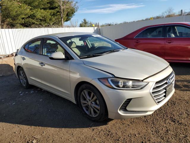 Photo 3 VIN: 5NPD84LF3HH075579 - HYUNDAI ELANTRA 