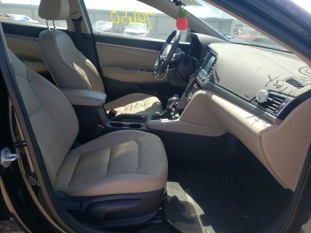 Photo 4 VIN: 5NPD84LF3HH078188 - HYUNDAI ELANTRA SE 