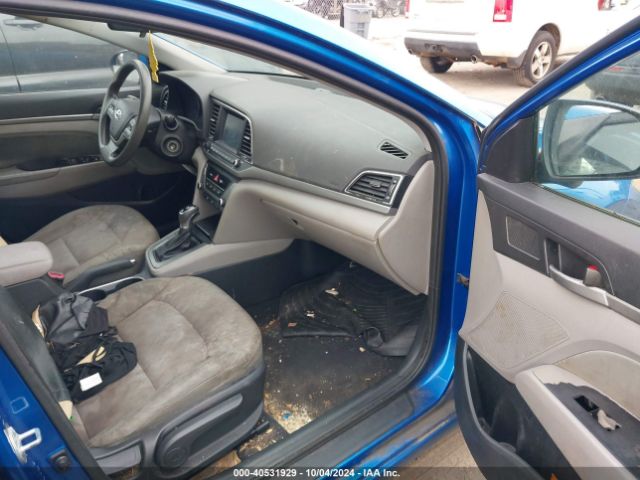 Photo 4 VIN: 5NPD84LF3HH082628 - HYUNDAI ELANTRA 