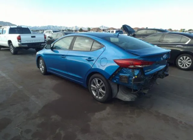 Photo 2 VIN: 5NPD84LF3HH084461 - HYUNDAI ELANTRA 