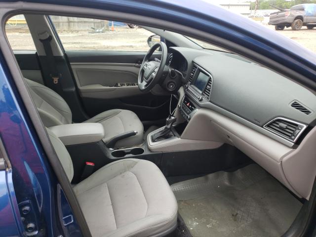 Photo 4 VIN: 5NPD84LF3HH084797 - HYUNDAI ELANTRA SE 