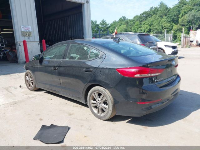 Photo 2 VIN: 5NPD84LF3HH093449 - HYUNDAI ELANTRA 