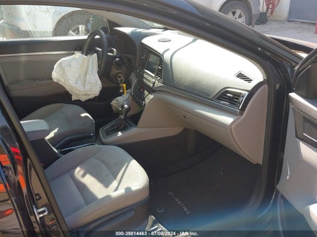 Photo 4 VIN: 5NPD84LF3HH093449 - HYUNDAI ELANTRA 