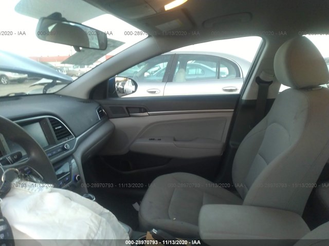 Photo 4 VIN: 5NPD84LF3HH094486 - HYUNDAI ELANTRA 