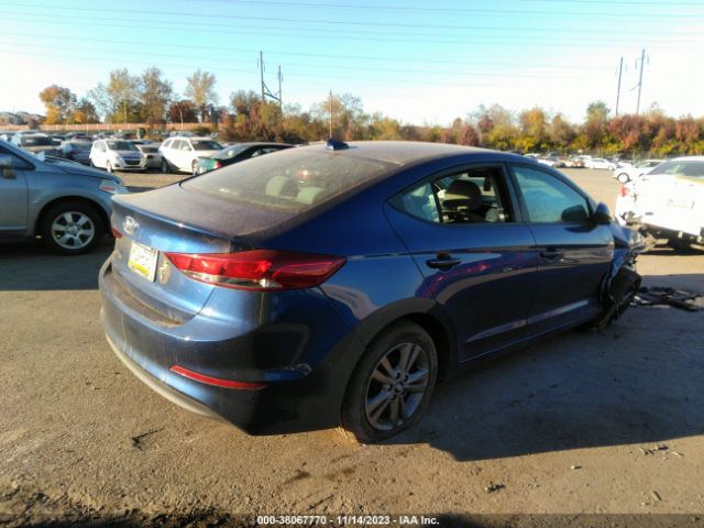 Photo 3 VIN: 5NPD84LF3HH098411 - HYUNDAI ELANTRA 