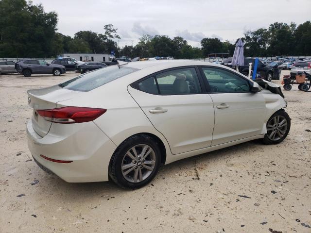 Photo 2 VIN: 5NPD84LF3HH104112 - HYUNDAI ELANTRA SE 