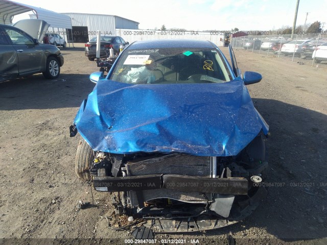 Photo 5 VIN: 5NPD84LF3HH105681 - HYUNDAI ELANTRA 