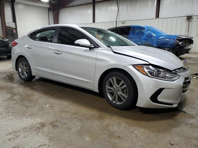 Photo 3 VIN: 5NPD84LF3HH106944 - HYUNDAI ELANTRA SE 