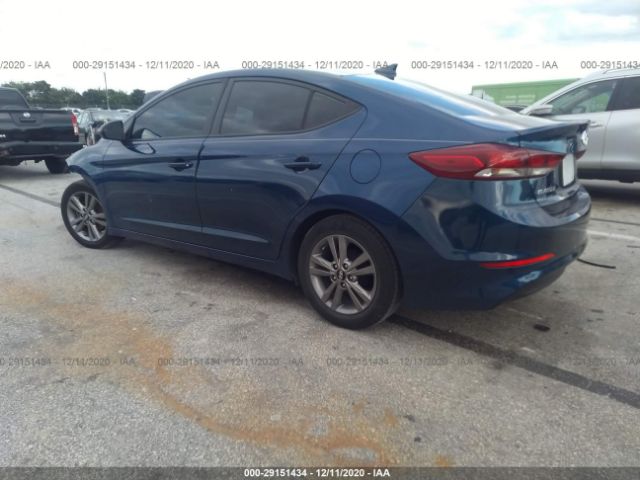 Photo 2 VIN: 5NPD84LF3HH114171 - HYUNDAI ELANTRA 