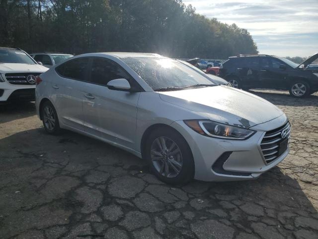 Photo 3 VIN: 5NPD84LF3HH121363 - HYUNDAI ELANTRA SE 