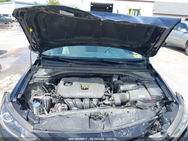 Photo 9 VIN: 5NPD84LF3HH131309 - HYUNDAI ELANTRA 