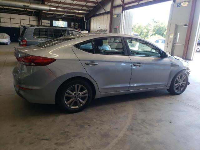 Photo 2 VIN: 5NPD84LF3HH136980 - HYUNDAI ELANTRA SE 