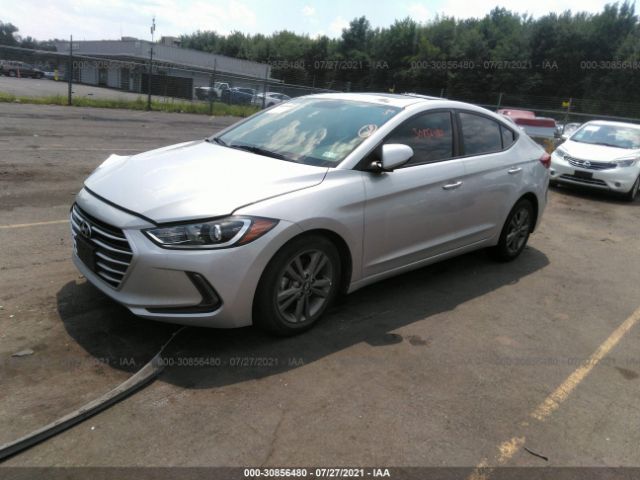 Photo 1 VIN: 5NPD84LF3HH137790 - HYUNDAI ELANTRA 