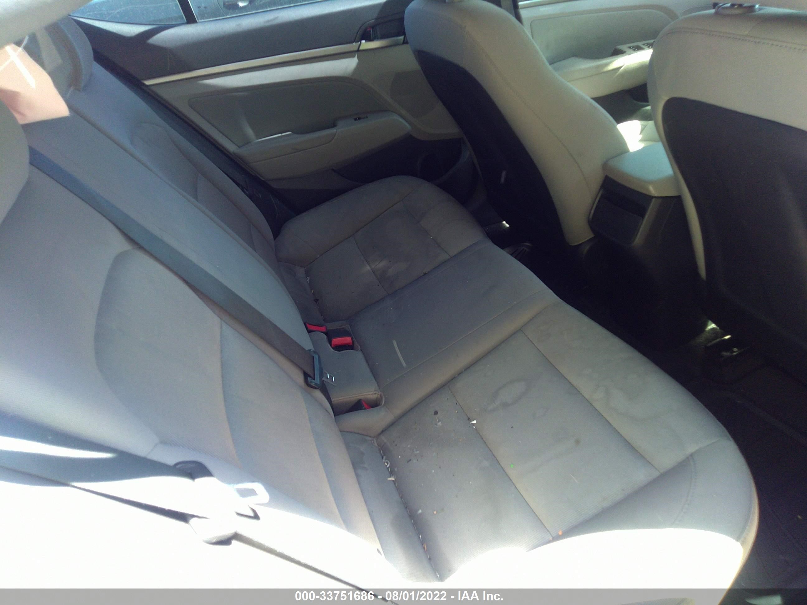 Photo 7 VIN: 5NPD84LF3HH139331 - HYUNDAI ELANTRA 