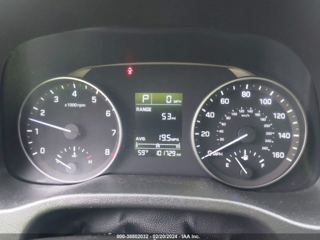 Photo 6 VIN: 5NPD84LF3HH142892 - HYUNDAI ELANTRA 