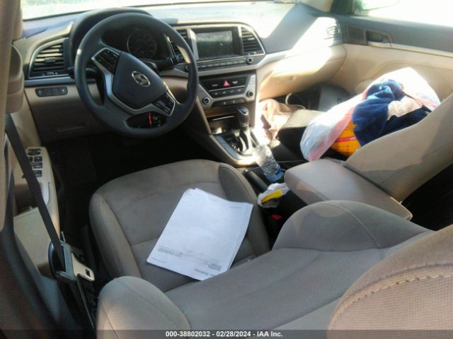 Photo 7 VIN: 5NPD84LF3HH142892 - HYUNDAI ELANTRA 