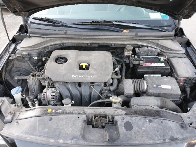 Photo 6 VIN: 5NPD84LF3HH153178 - HYUNDAI ELANTRA SE 