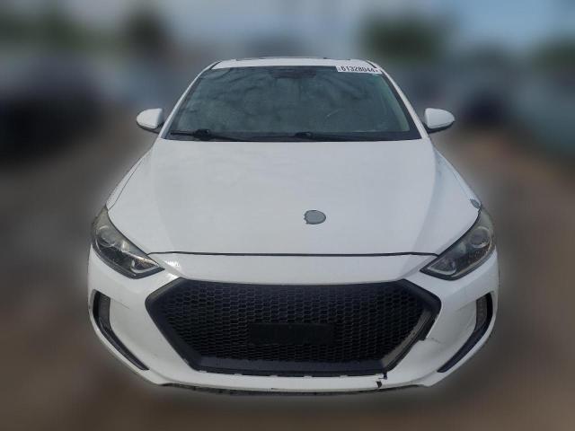 Photo 4 VIN: 5NPD84LF3HH158526 - HYUNDAI ELANTRA 