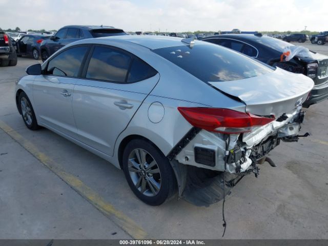 Photo 2 VIN: 5NPD84LF3HH159630 - HYUNDAI ELANTRA 