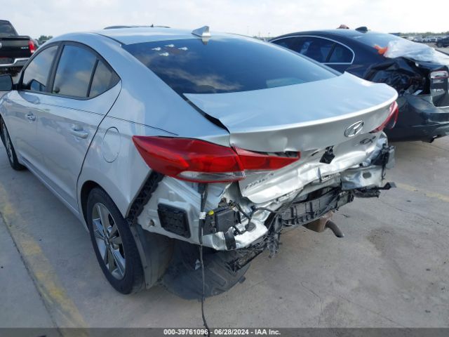 Photo 5 VIN: 5NPD84LF3HH159630 - HYUNDAI ELANTRA 