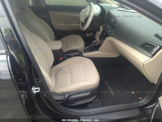 Photo 4 VIN: 5NPD84LF3HH165556 - HYUNDAI ELANTRA 