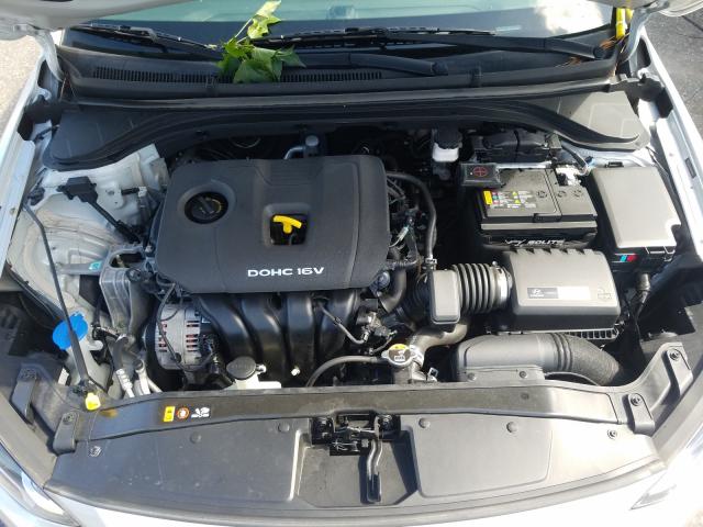 Photo 6 VIN: 5NPD84LF3HH176542 - HYUNDAI ELANTRA SE 