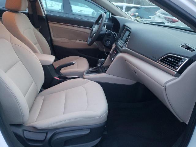 Photo 4 VIN: 5NPD84LF3HH178095 - HYUNDAI ELANTRA SE 