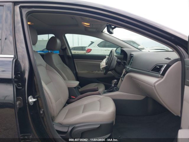 Photo 4 VIN: 5NPD84LF3HH188108 - HYUNDAI ELANTRA 