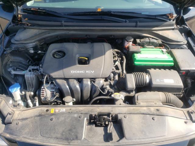 Photo 6 VIN: 5NPD84LF3HH205747 - HYUNDAI ELANTRA SE 