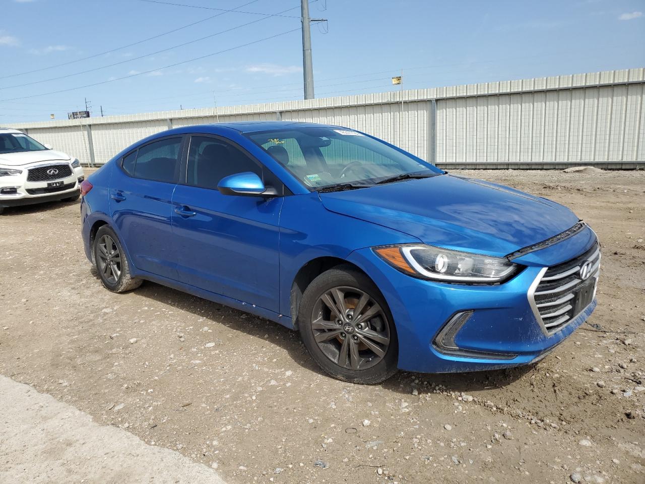 Photo 3 VIN: 5NPD84LF3HH208986 - HYUNDAI ELANTRA 