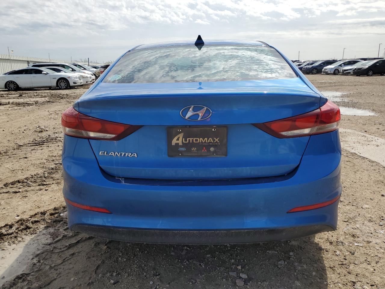 Photo 5 VIN: 5NPD84LF3HH208986 - HYUNDAI ELANTRA 