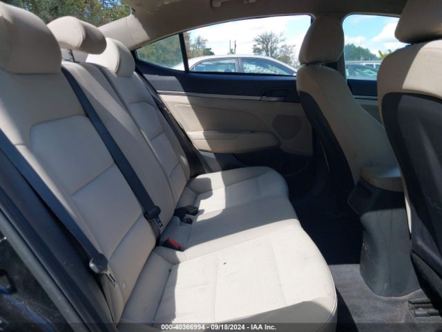 Photo 7 VIN: 5NPD84LF3JH215734 - HYUNDAI ELANTRA 