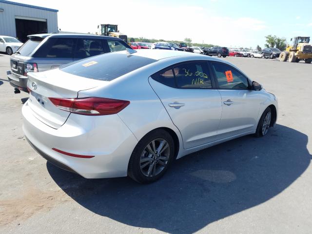 Photo 3 VIN: 5NPD84LF3JH220349 - HYUNDAI ELANTRA SE 