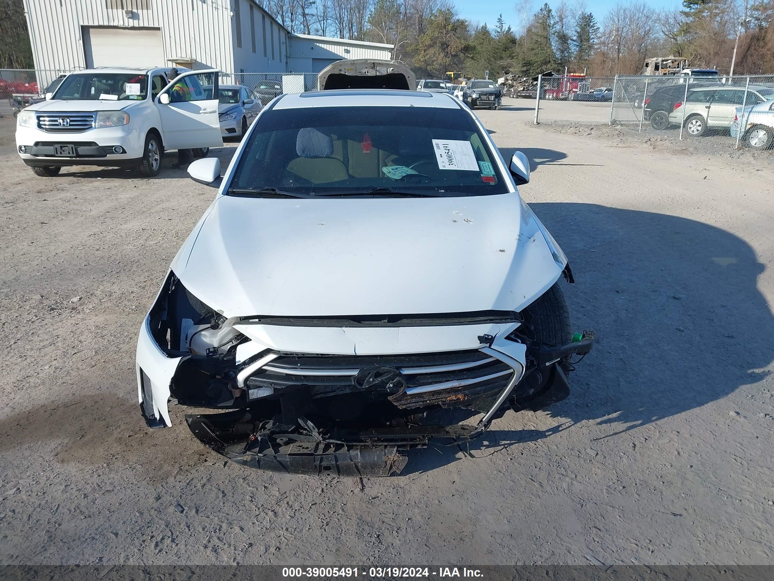 Photo 11 VIN: 5NPD84LF3JH220626 - HYUNDAI ELANTRA 