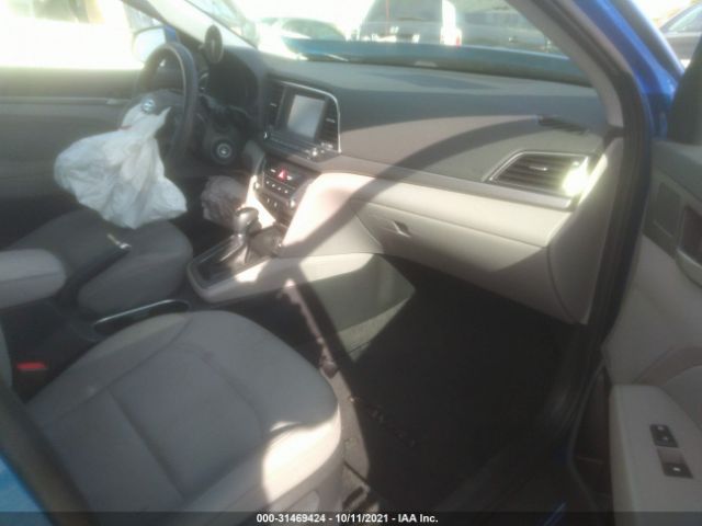 Photo 4 VIN: 5NPD84LF3JH221193 - HYUNDAI ELANTRA 