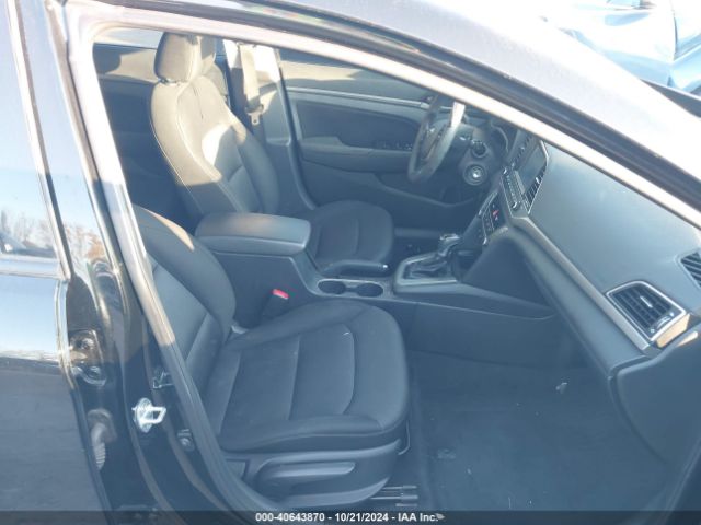 Photo 4 VIN: 5NPD84LF3JH224031 - HYUNDAI ELANTRA 