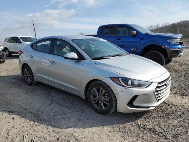 Photo 3 VIN: 5NPD84LF3JH225972 - HYUNDAI ELANTRA SE 