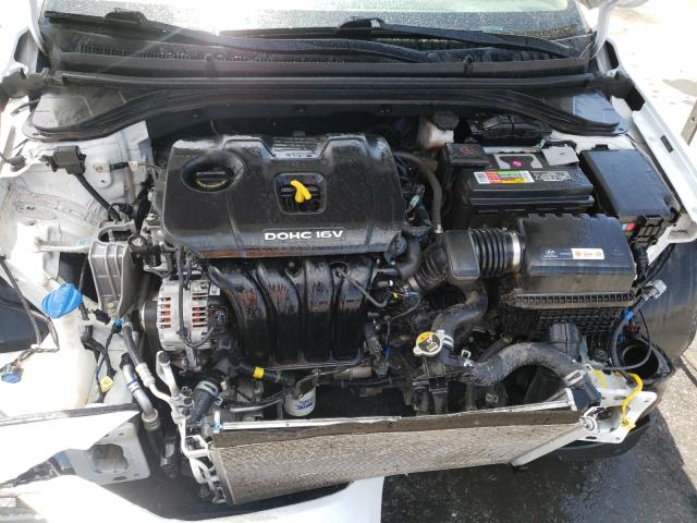 Photo 6 VIN: 5NPD84LF3JH231142 - HYUNDAI ELANTRA SE 