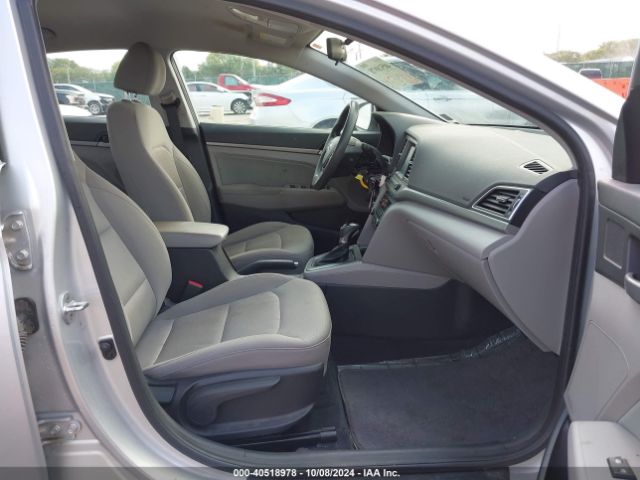 Photo 4 VIN: 5NPD84LF3JH231643 - HYUNDAI ELANTRA 