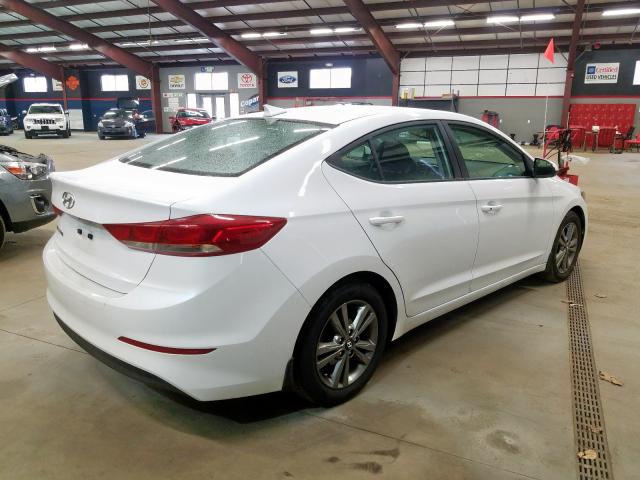 Photo 3 VIN: 5NPD84LF3JH233795 - HYUNDAI ELANTRA SE 