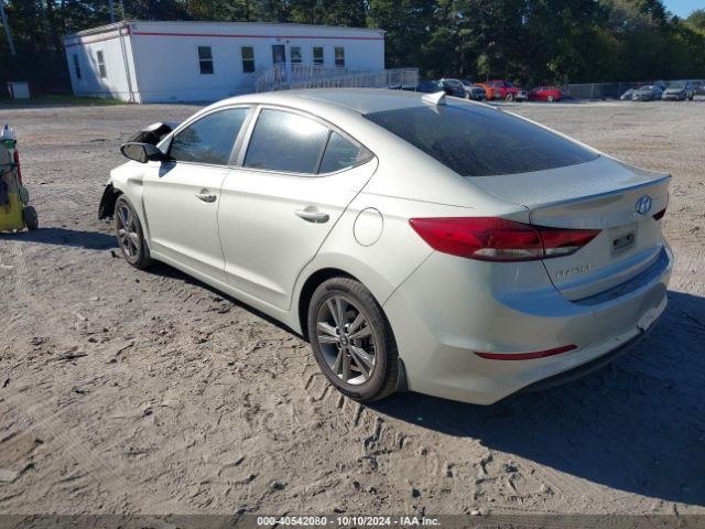 Photo 2 VIN: 5NPD84LF3JH233943 - HYUNDAI ELANTRA 