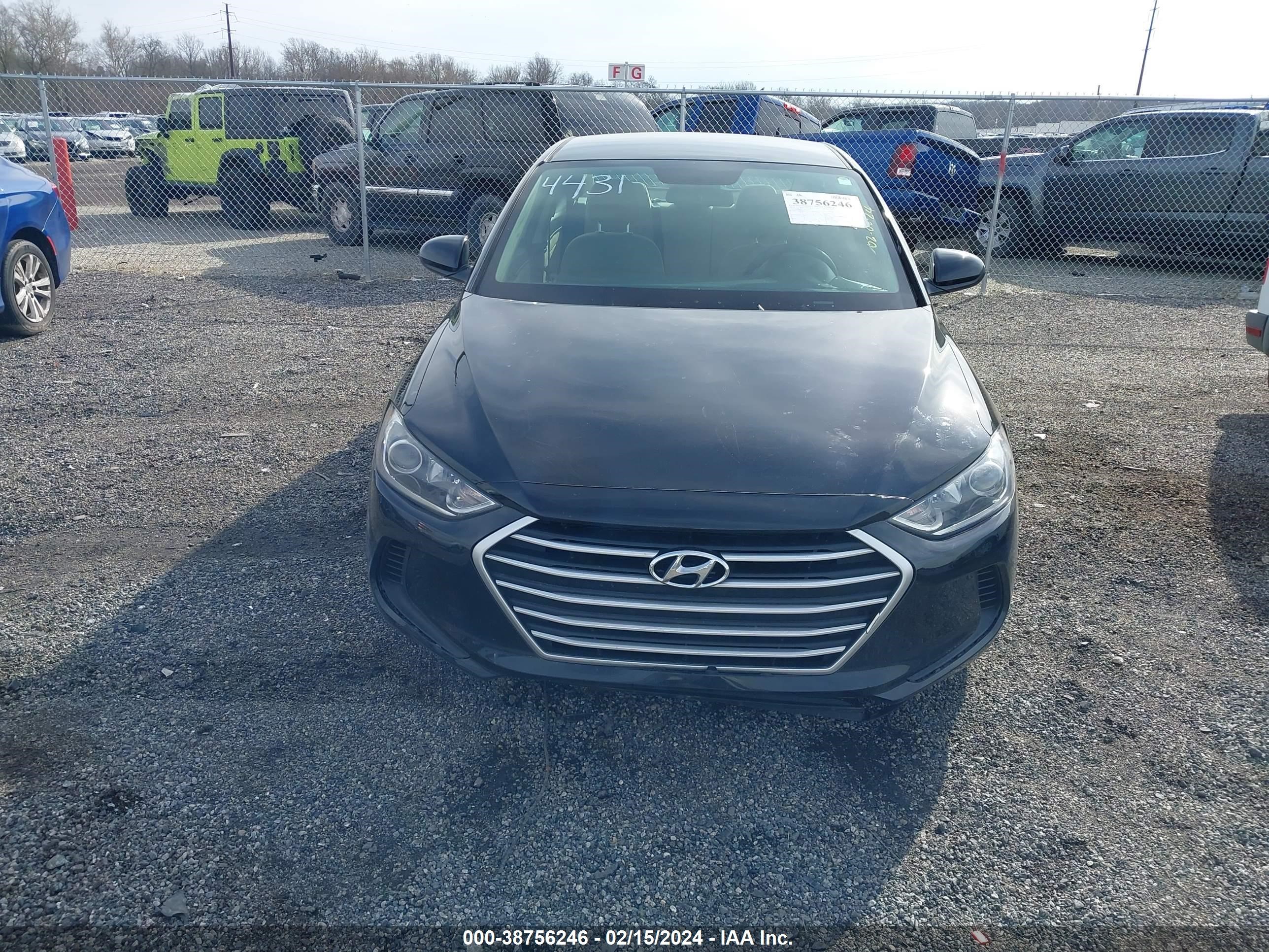 Photo 11 VIN: 5NPD84LF3JH234431 - HYUNDAI ELANTRA 