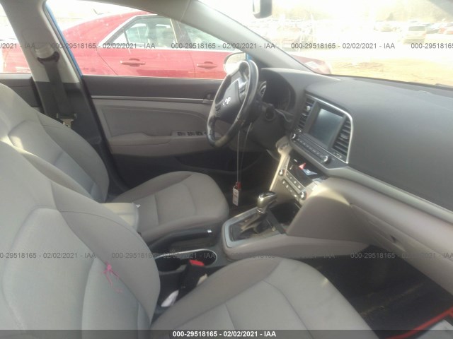 Photo 4 VIN: 5NPD84LF3JH234462 - HYUNDAI ELANTRA 