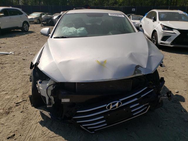 Photo 4 VIN: 5NPD84LF3JH235708 - HYUNDAI ELANTRA 