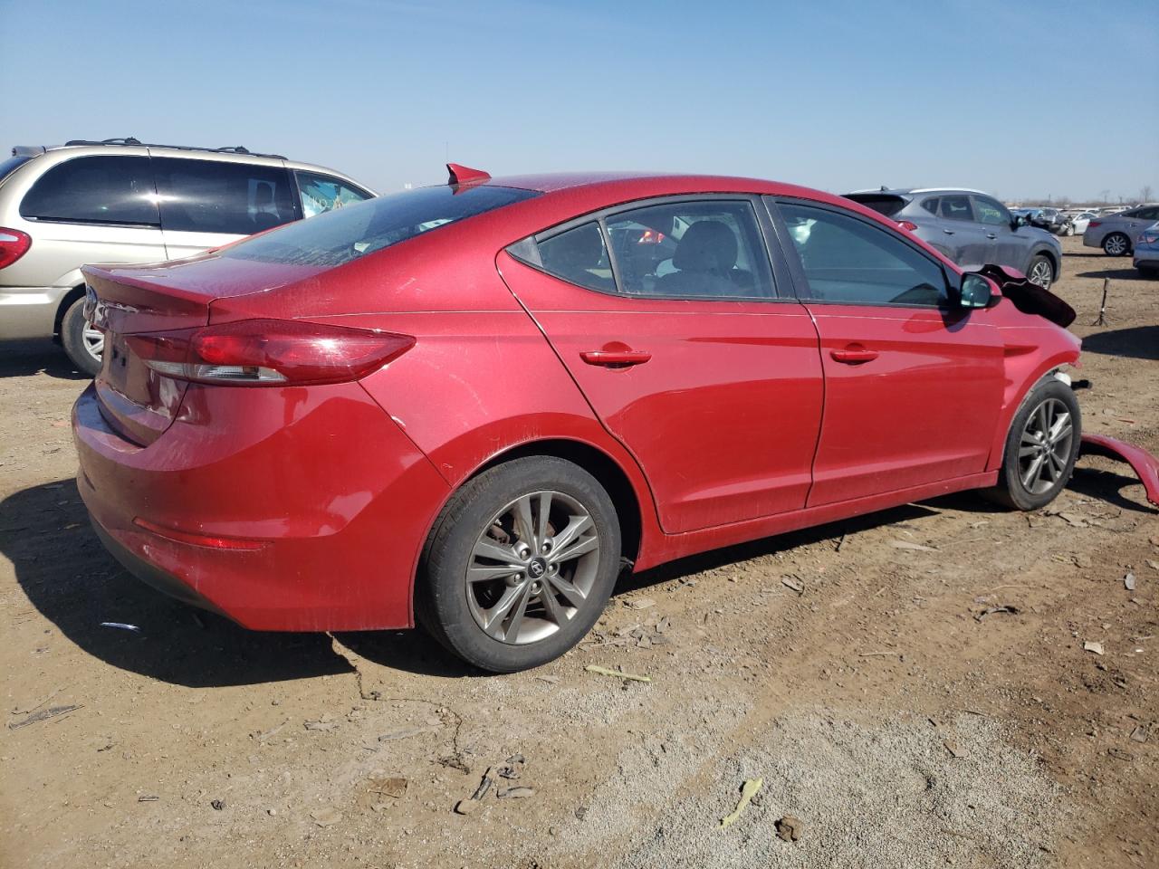 Photo 2 VIN: 5NPD84LF3JH238995 - HYUNDAI ELANTRA 