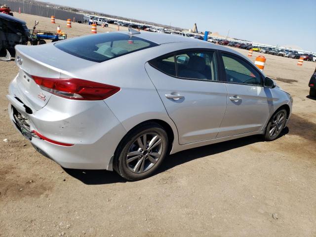 Photo 2 VIN: 5NPD84LF3JH245798 - HYUNDAI ELANTRA 