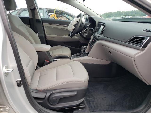 Photo 4 VIN: 5NPD84LF3JH245798 - HYUNDAI ELANTRA 